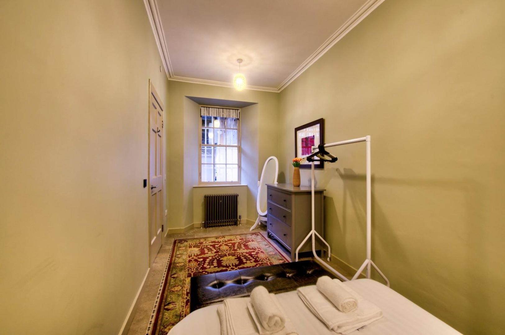 Guestready - Manor Place Basement Appartement Edinburgh Buitenkant foto